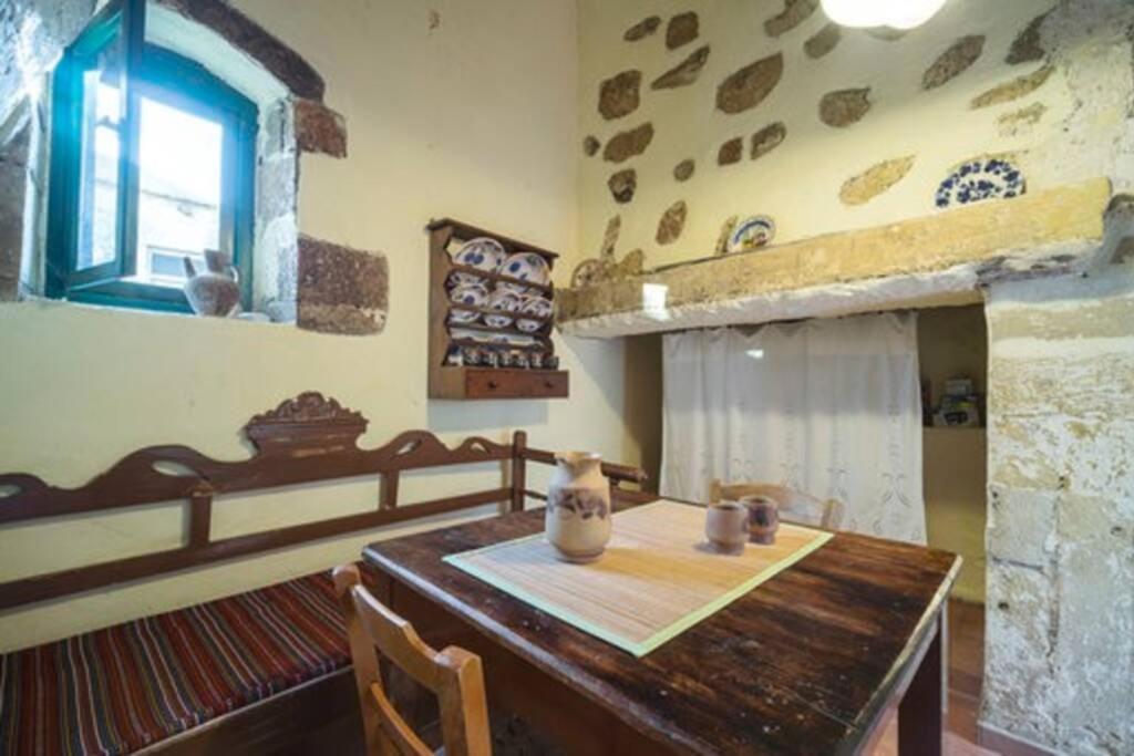Moundros 1620 Venetian Residence Exterior foto